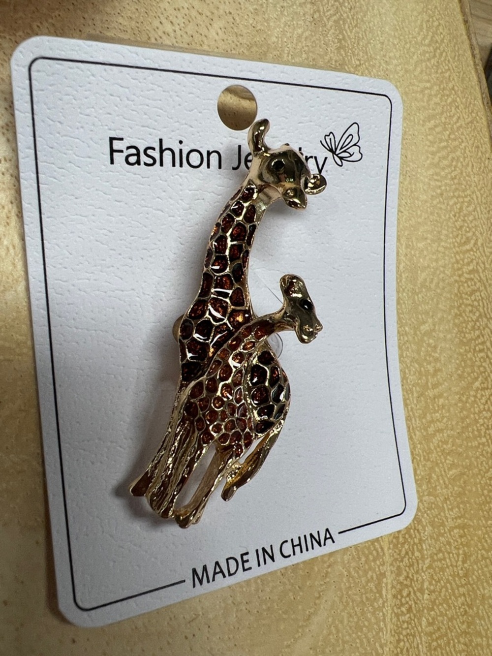 3/$18 Fashion Jewelry Gold and Brown Giraffe Brooch Pin Lot 7040 - Picture 2 of 6